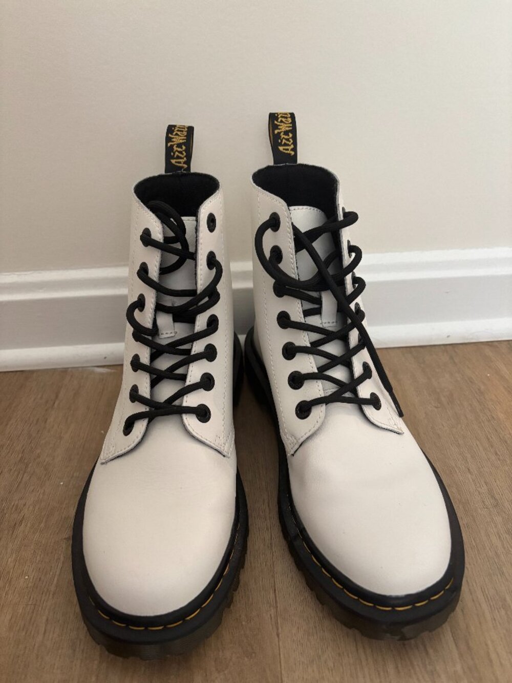 Dr. Martens White Leather Lace Up Combat Boots Size 8